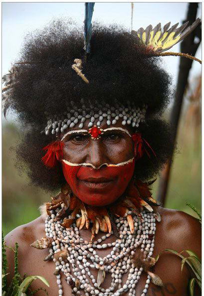 Смотреть Затерянные миры: Посланники джунглей. Папуа Новая Гвинея онлайн